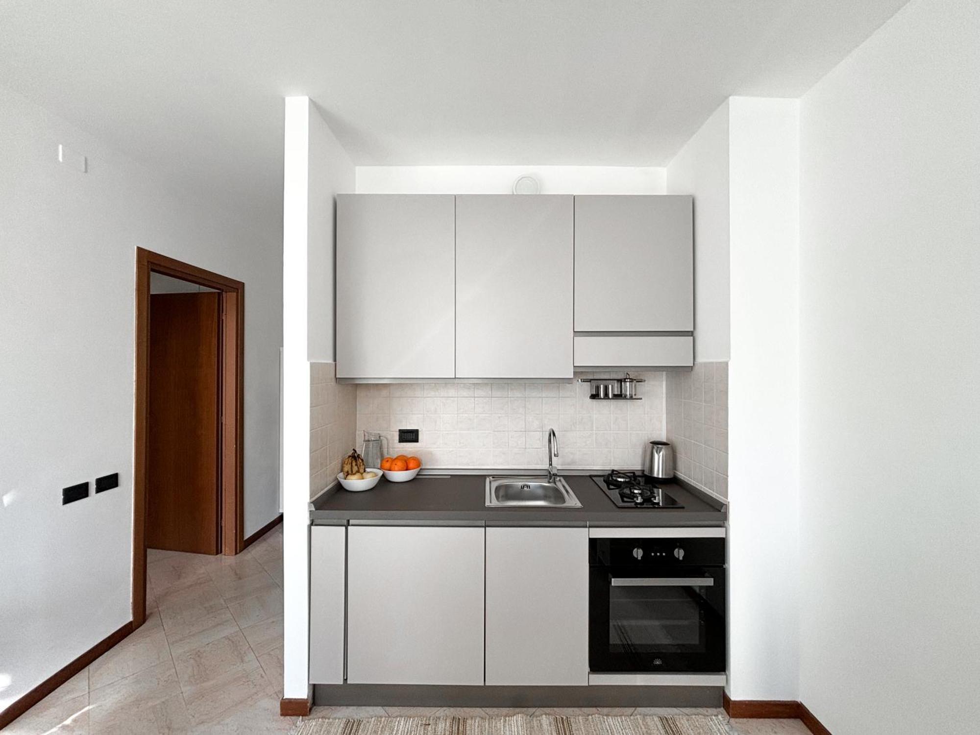 科莫Bilocale Con Terrazzo E Box Auto Su Richiesta公寓 外观 照片