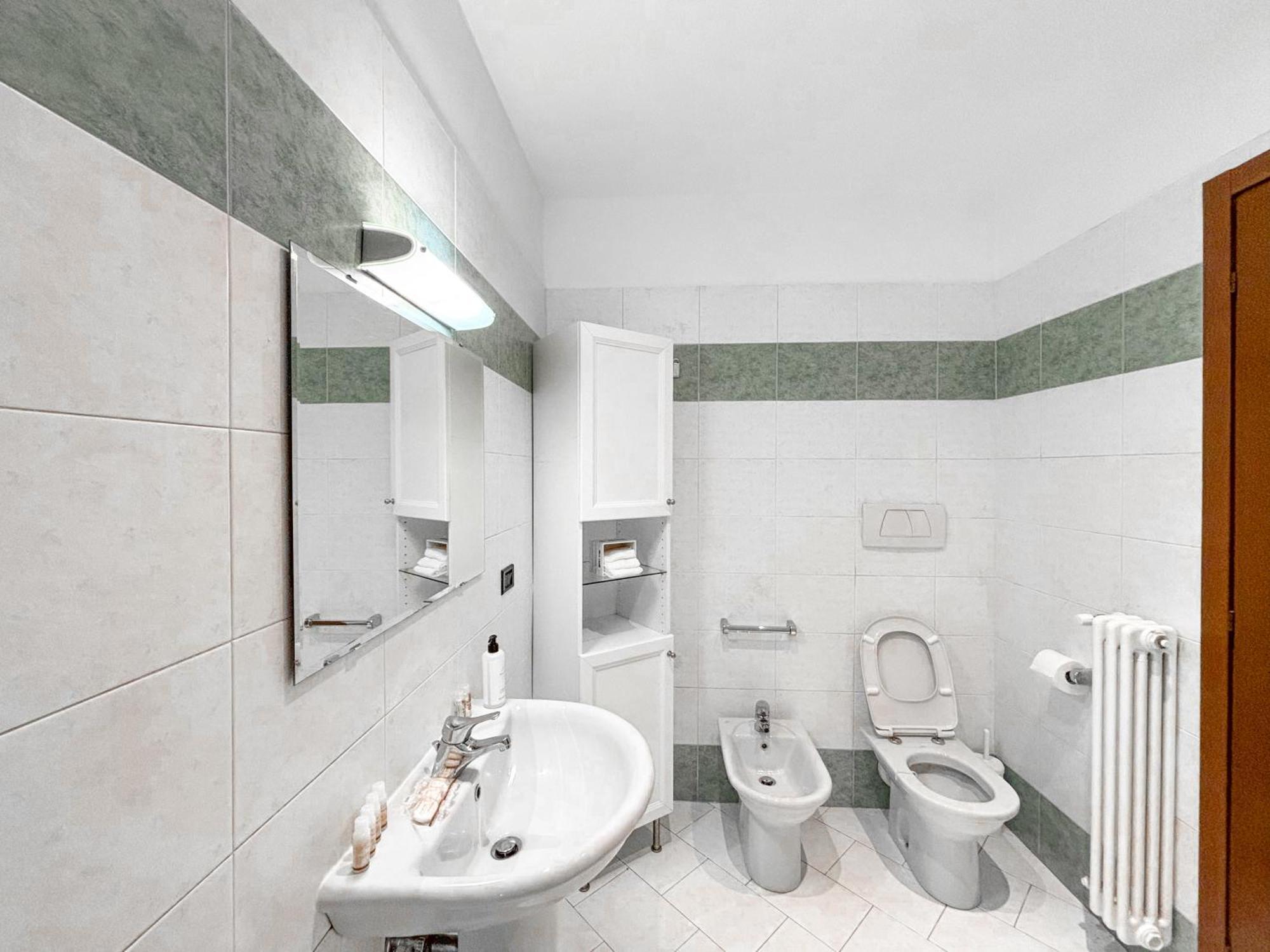 科莫Bilocale Con Terrazzo E Box Auto Su Richiesta公寓 外观 照片
