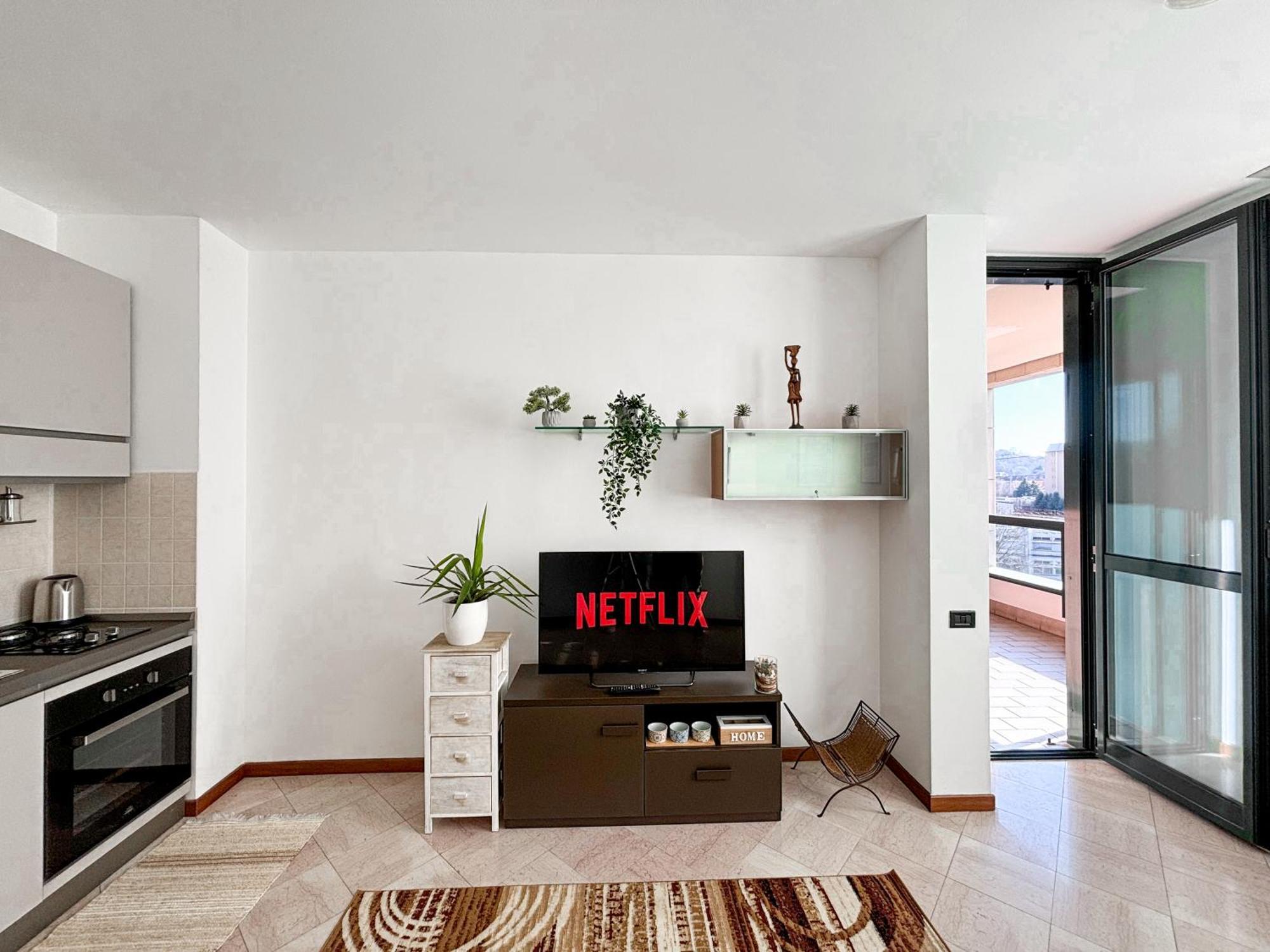 科莫Bilocale Con Terrazzo E Box Auto Su Richiesta公寓 外观 照片